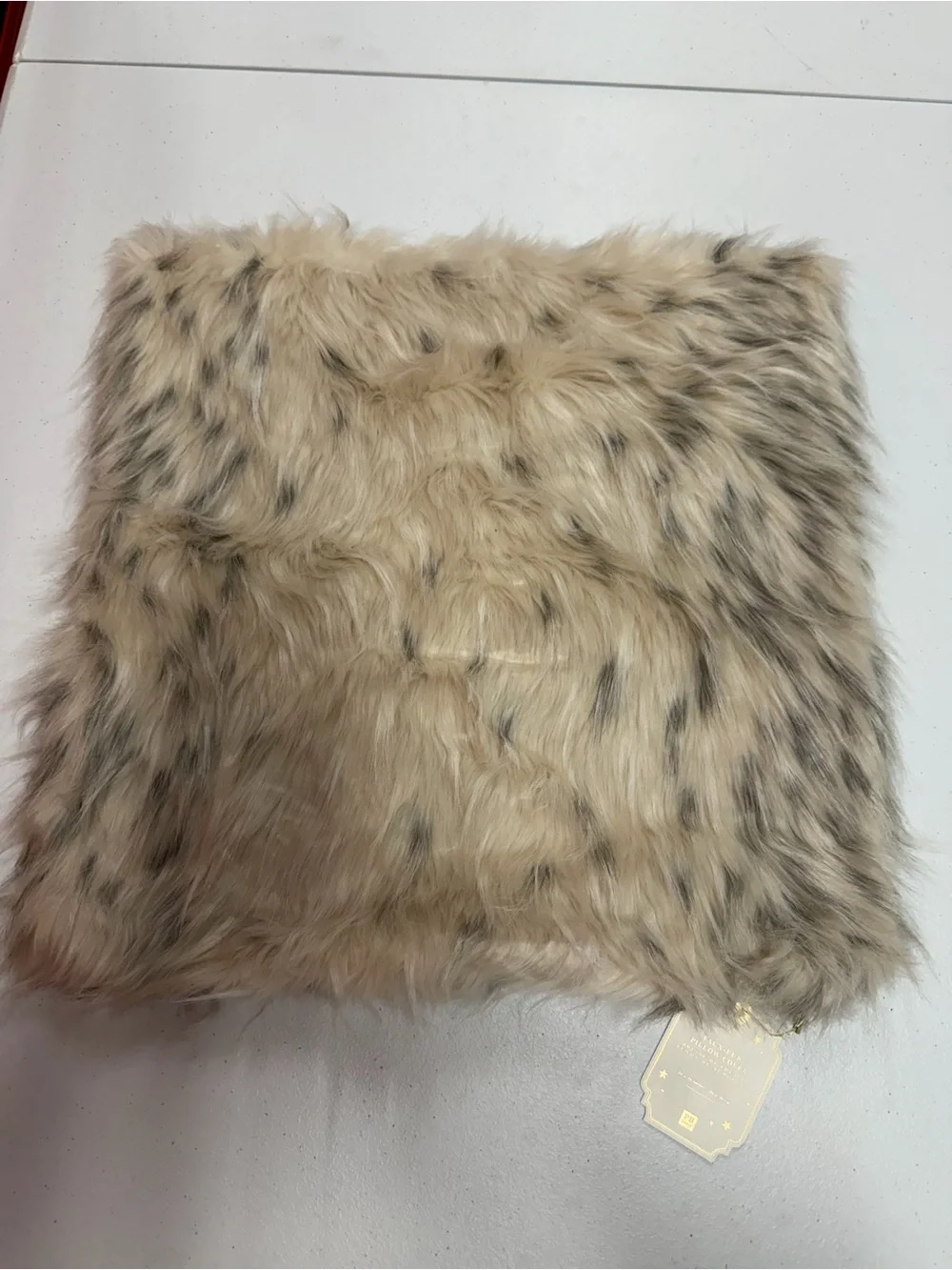 PBteen Pottery Barn Teen Faux Fur Pillow Cover 18x18 Ivory Spotted NWT B332